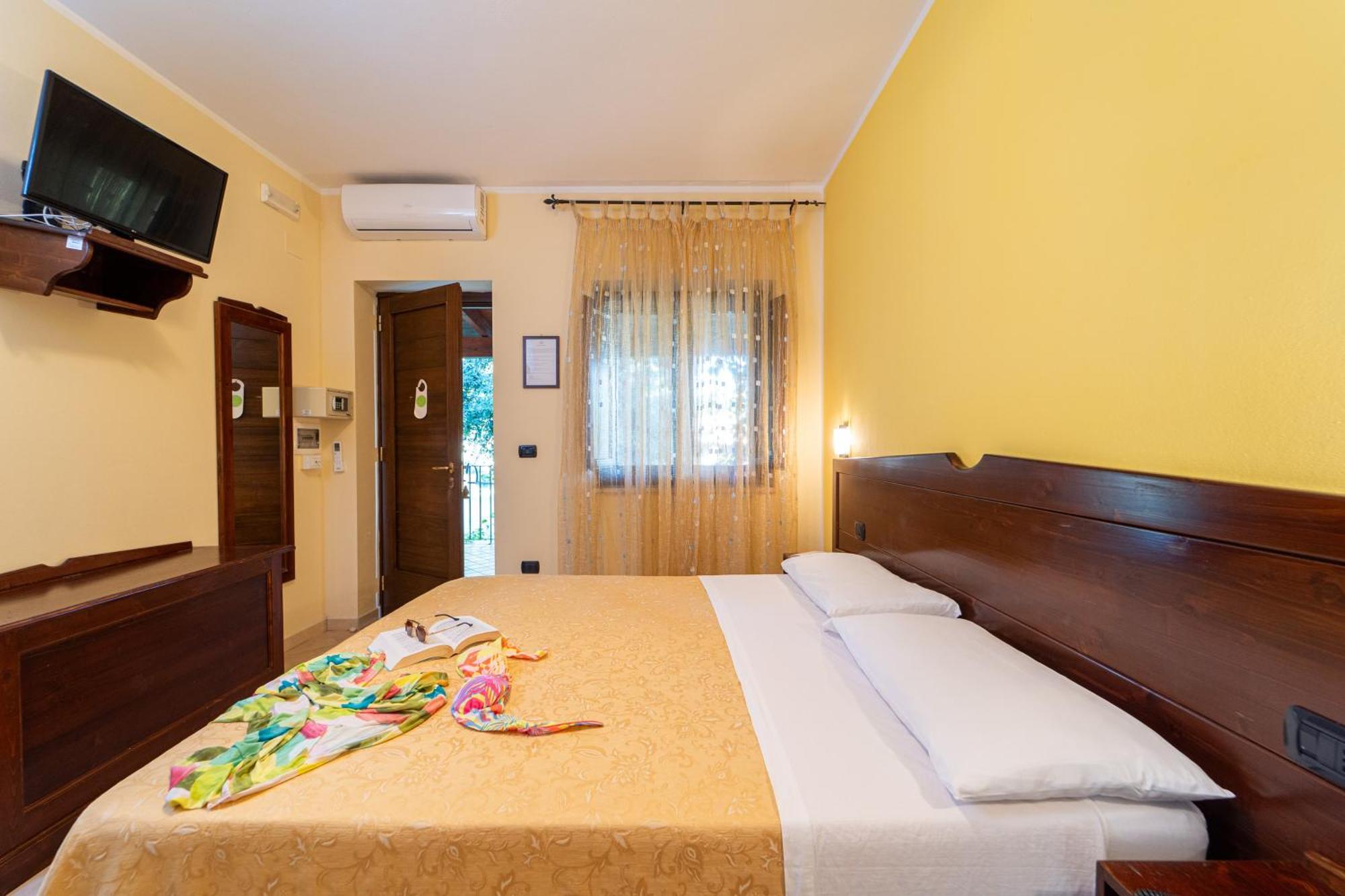 Hotel Masseria Le Pajare Presicce Ruang foto