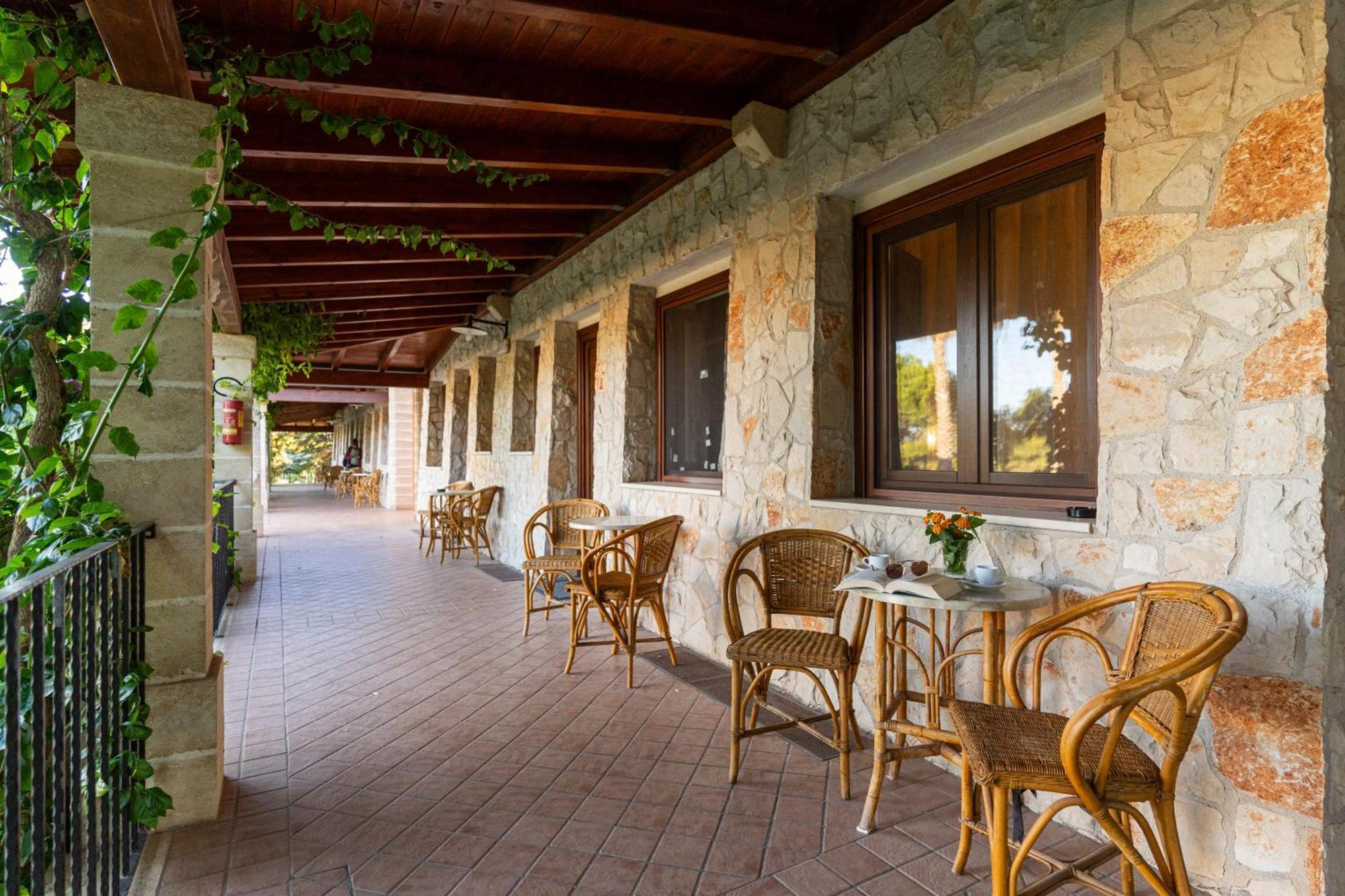 Hotel Masseria Le Pajare Presicce Ruang foto